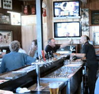 Railway Club Hotel - Accommodation Tasmania