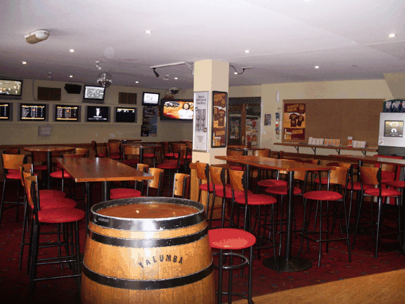 Mermaid Beach Tavern - Accommodation Tasmania 3