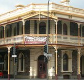 Cathedral Hotel - Accommodation Tasmania