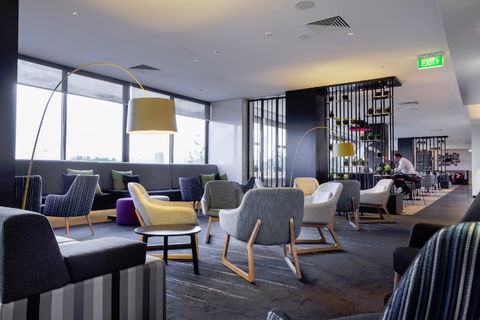 MRepublic Restaurant, Bar And Lounge - Accommodation Tasmania 9