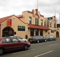 Cooley's Hotel - Accommodation Tasmania