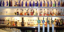 Ducks Nuts Bar & Grill - Accommodation Tasmania 1