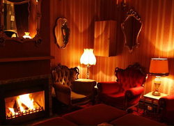 Back Bar - Accommodation Tasmania 3