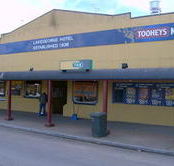 The Lake George Hotel - Accommodation Tasmania