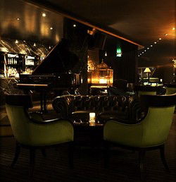 Trademark Hotel Lounge Bar And Piano Room - Accommodation Tasmania 0