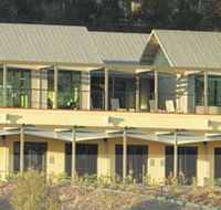 Cypress Lakes Golf  Country Club - Accommodation Tasmania