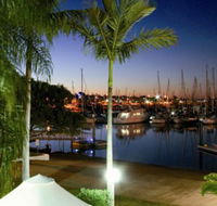 Royal Queensland Yacht Squadron - Accommodation Tasmania