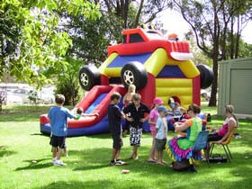 Pinjarra Race Club - Accommodation Tasmania 1