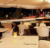 Cafe Fresh Lounge Bar  Shinsen Restaurant - Accommodation Tasmania