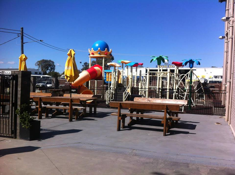 Railway Hotel - Accommodation Tasmania 2