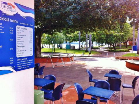 Harolds Seafood On The Strand - Accommodation Tasmania 4