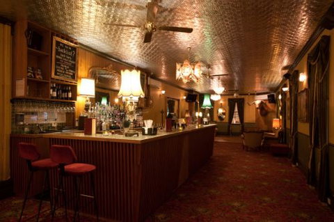 Back Bar Cocktail Lounge & Function Venue - Accommodation Tasmania 1