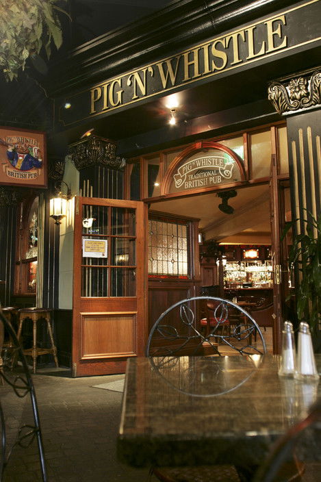 Pig N Whistle British Pub Indooroopilly - Accommodation Tasmania 3