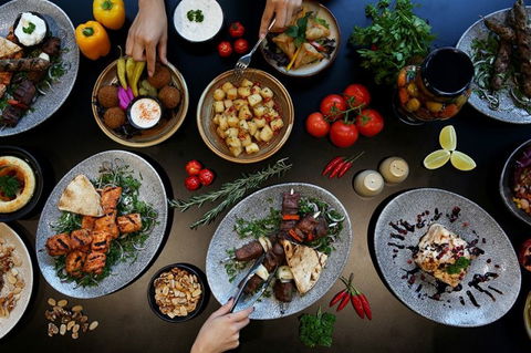 Zahli Modern Middle Eastern Restaurant - Accommodation Tasmania 12