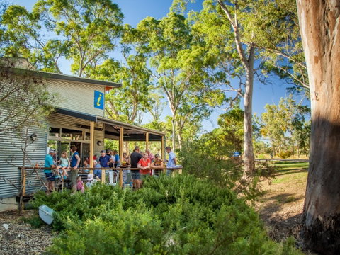 Friday Night Drinks - Accommodation Tasmania 1