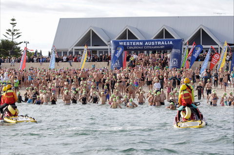 SunSmart Busselton Jetty Swim - Accommodation Tasmania 1