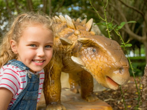 Mega Creatures At Hunter Valley Gardens - Postponed - Accommodation Tasmania 2