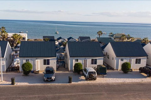 Oceanside Village - Accommodation Tasmania 4