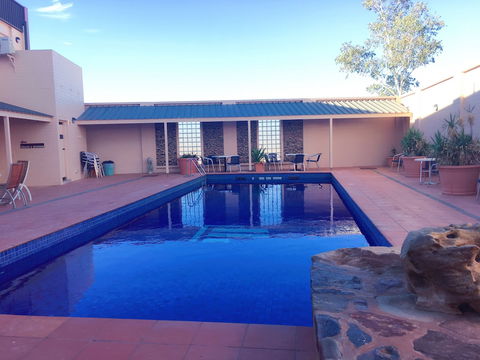 Desert Cave Hotel - Accommodation Tasmania 4
