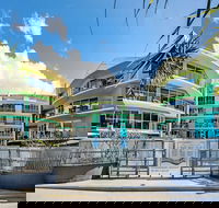 Rolling Surf Resort - Accommodation Tasmania
