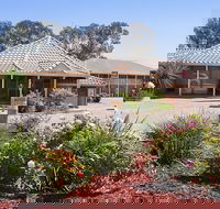 The Standpipe Golf Motor Inn - Accommodation Tasmania