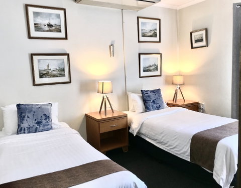 Mariners Court Hotel - Accommodation Tasmania 5