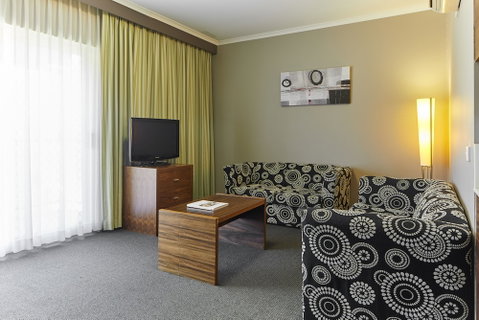 Quality Hotel Dickson - Accommodation Tasmania 5