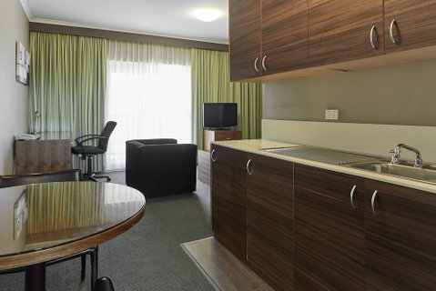 Quality Hotel Dickson - Accommodation Tasmania 1
