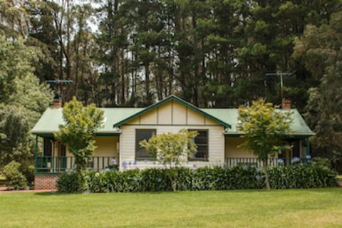 Federation Gardens & Possums Hideaway - Accommodation Tasmania 0