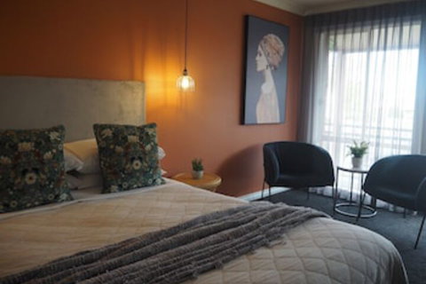 Alexandra Place - Accommodation Tasmania 0