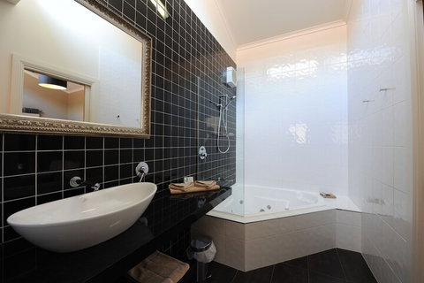Alexandra Place - Accommodation Tasmania 2