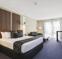 Quality Hotel Taylors Lakes - Accommodation Tasmania