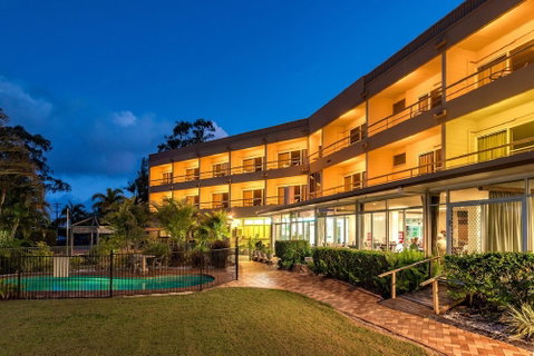 Camelot Motel - Accommodation Tasmania 0