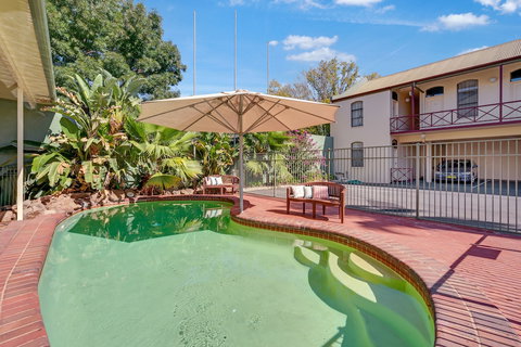 Prince Of Wales Motor Inn - Accommodation Tasmania 1