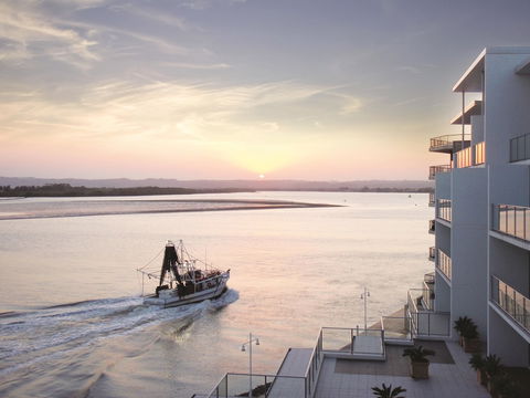 Ramada Hotel And Suites Ballina Byron - Accommodation Tasmania 1