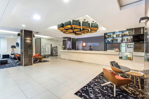Travelodge Hotel Sydney Wynyard - Accommodation Tasmania 6