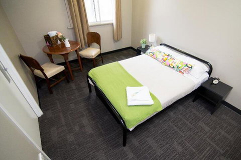 Base Brisbane Embassy - Accommodation Tasmania 7