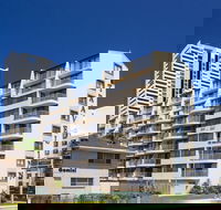 Broadbeach Travel Inn Apartments - Accommodation Tasmania