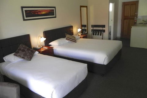 Moore Park Inn - Accommodation Tasmania 5