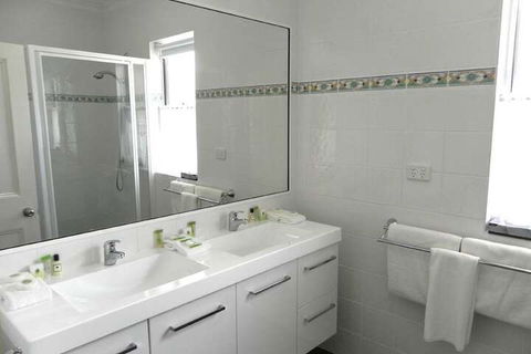 Moore Park Inn - Accommodation Tasmania 3