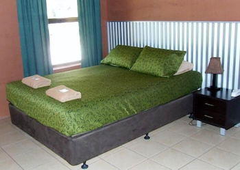 Territory Manor Motel & Caravan Park - Accommodation Tasmania 2