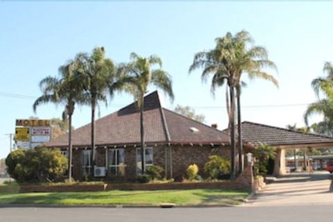 Nandewar Motor Inn - Accommodation Tasmania 0