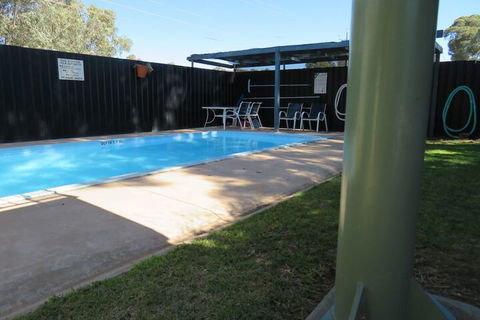 Bishops Lodge Narrandera - Accommodation Tasmania 5