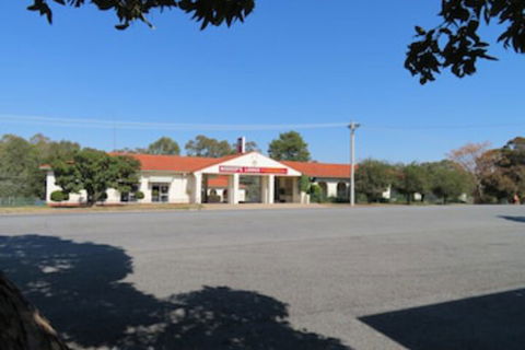 Bishops Lodge Narrandera - Accommodation Tasmania 0