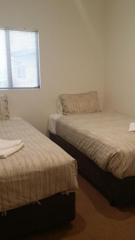 Lilacs Waterfront Villas & Cottages - Accommodation Tasmania 4