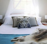 Wines for Joanie Cottage - Accommodation Tasmania