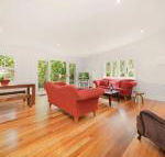 Poets Cottage Fireplace Close to Treks - Accommodation Tasmania