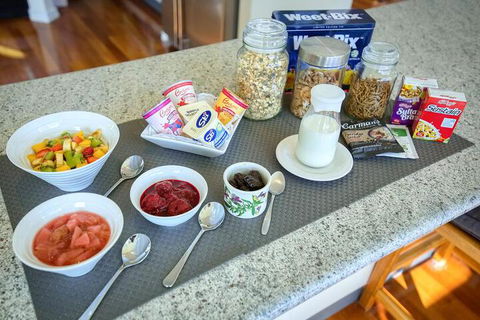 Glenelg On King Bed & Breakfast - Accommodation Tasmania 4