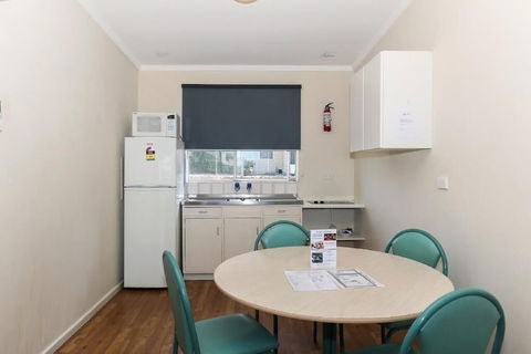 Scarborough Apartments - Accommodation Tasmania 2
