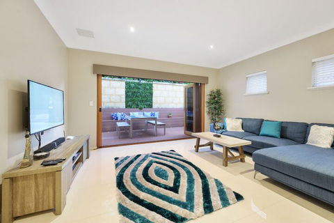 Sorrento Beach Manor - Accommodation Tasmania 2
